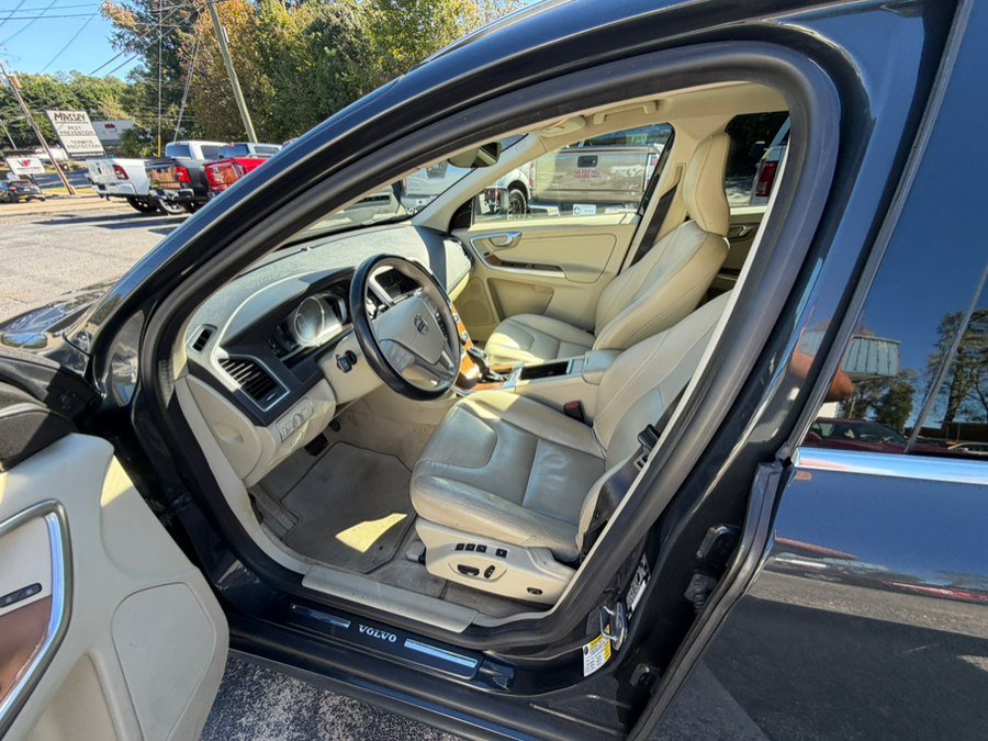 Used 2015 Volvo XC60 T6 AWD/4WD image 9