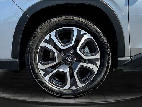 Used 2023 Subaru Ascent Touring AWD/4WD image 37