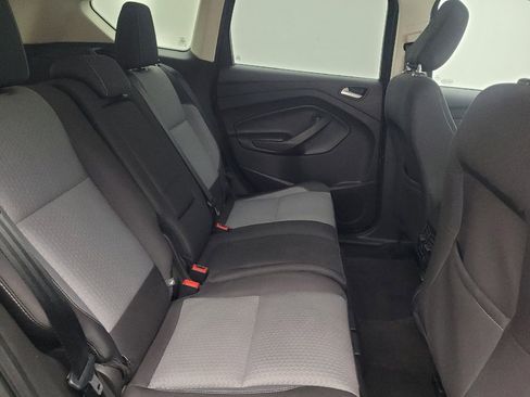 Used 2018 Ford Escape SE FWD image 19