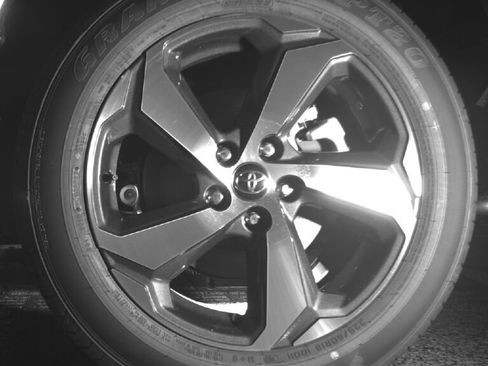 New 2025 Toyota RAV4 SE image 15