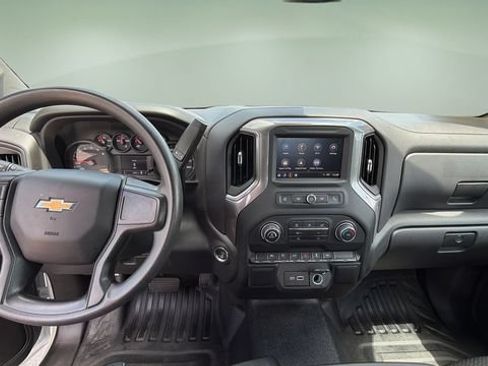 Used 2025 Chevrolet Silverado 1500 W/T RWD image 17