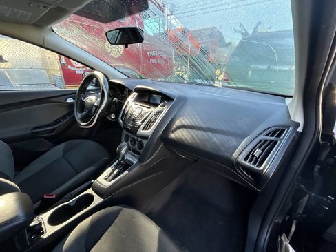 Used 2013 Ford Focus SE image 16