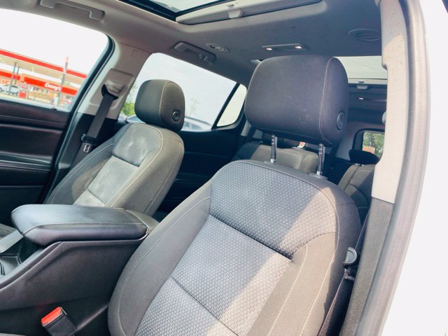 Used 2022 GMC Acadia SLE w/ Driver Convenience Package AWD/4WD image 35