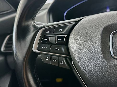 Used 2018 Honda Accord Sport image 24