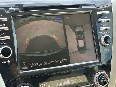 Used 2019 Nissan Murano SL FWD image 26