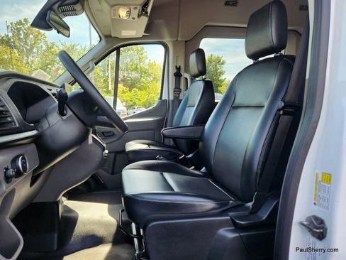 Used 2020 Ford Transit 150 XL image 40