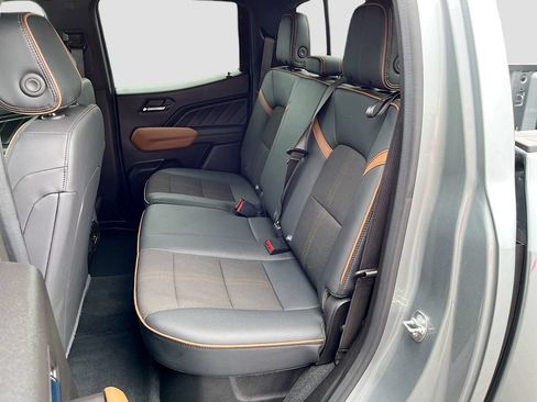 Used 2024 GMC Canyon AT4 w/ Canyon Safety Plus Package AWD/4WD image 26