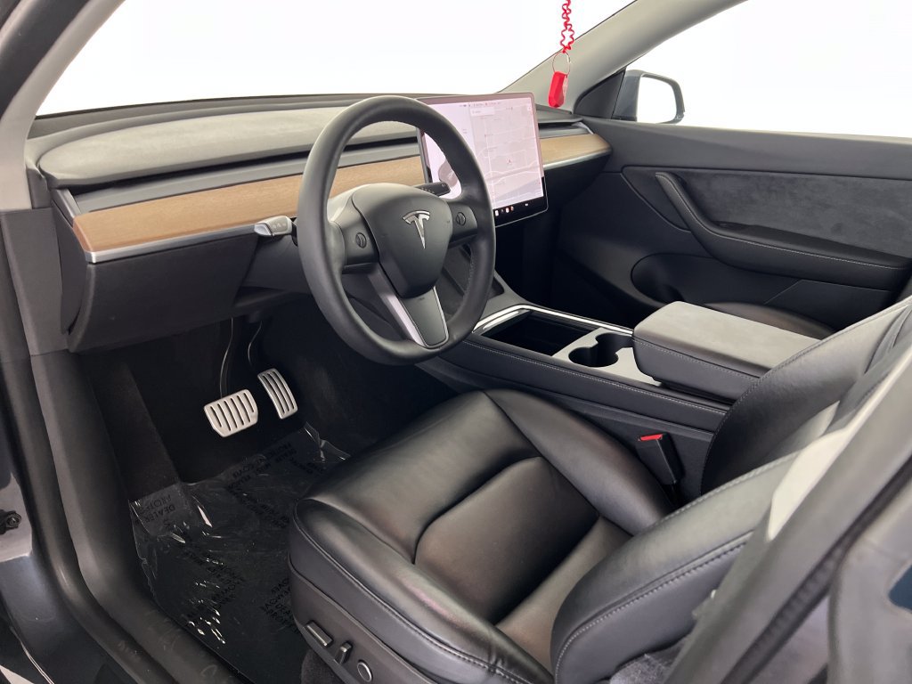 Used 2022 Tesla Model Y Performance AWD/4WD image 19