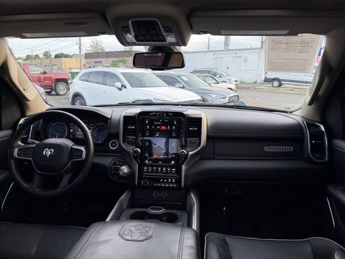 Used 2020 RAM 1500 Laramie AWD/4WD image 21