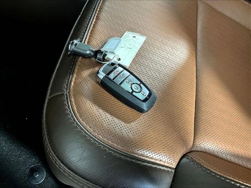 Used 2025 Ford F150 King Ranch AWD/4WD image 35