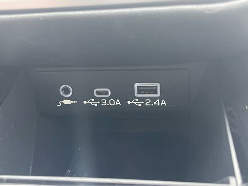 Used 2024 Subaru Legacy Limited image 15