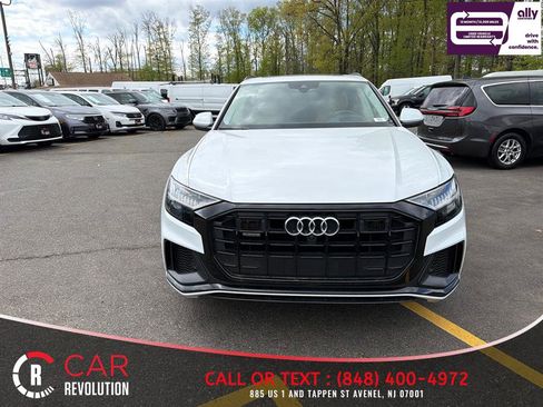 Used 2020 Audi Q8 Prestige w/ Prestige Package image 2