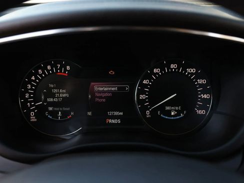 Used 2016 Lincoln MKC Reserve image 29