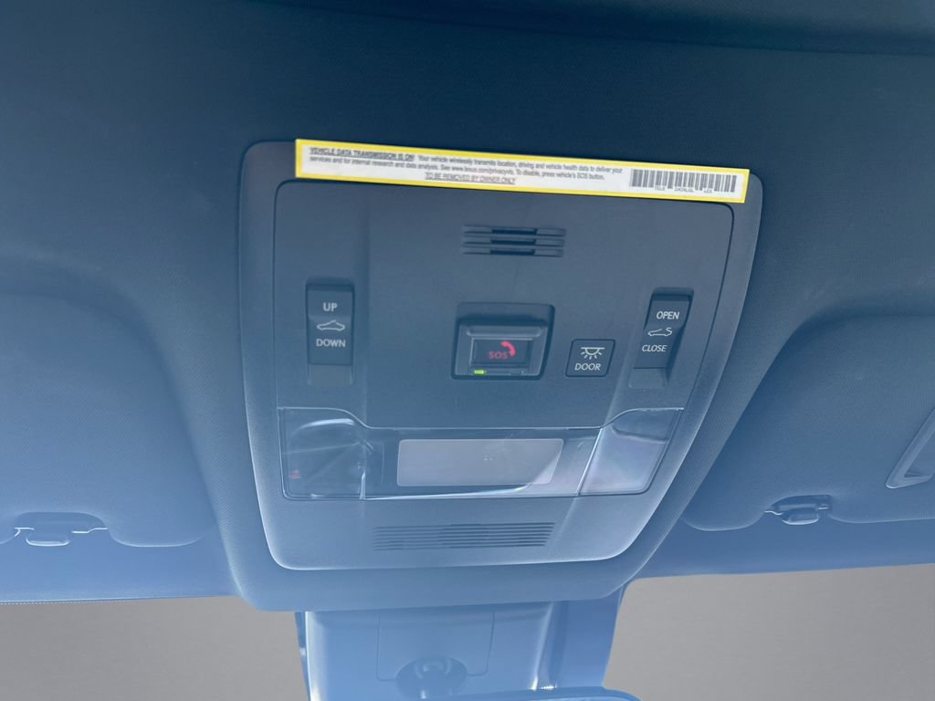 Used 2024 Lexus UX 250h FWD image 33