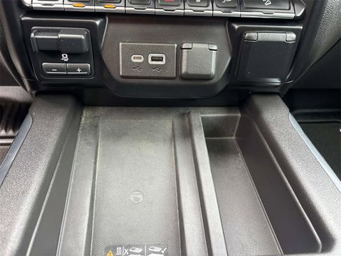 Used 2021 GMC Sierra 1500 AT4 w/ AT4 Value Package image 29