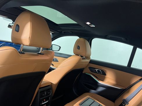 Used 2025 BMW 330i xDrive Sedan w/ Convenience Package image 33