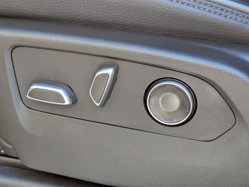 New 2026 GMC Sierra 3500 Denali w/ Denali Reserve Package image 21