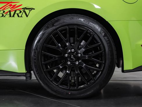 Used 2020 Ford Mustang GT Premium w/ GT Performance Package RWD image 16