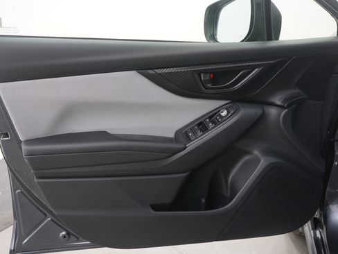 Used 2023 Subaru Crosstrek 2.0i Premium image 22