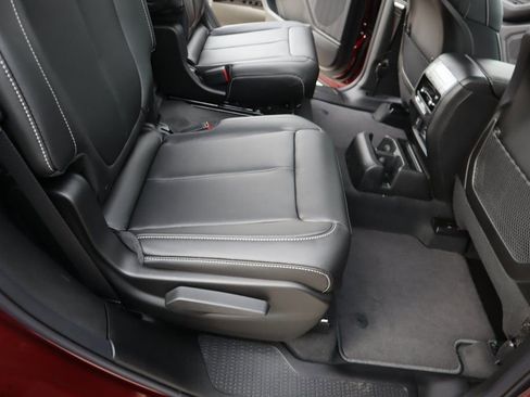 New 2025 Jeep Grand Cherokee L Limited AWD/4WD image 16