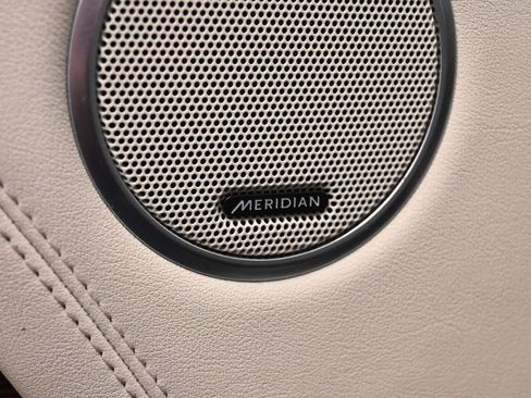 Used 2018 Land Rover Range Rover Supercharged image 42