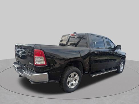 Used 2022 RAM 1500 Big Horn AWD/4WD image 4