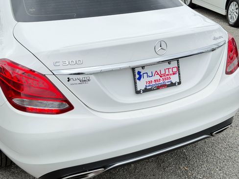 Used 2017 Mercedes-Benz C 300 C 300 4MATIC Sedan image 86