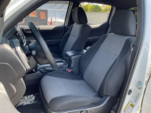 Used 2023 Toyota Tacoma TRD Off-Road RWD image 18