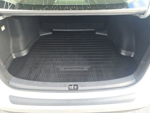 Used 2022 Toyota Corolla LE image 24