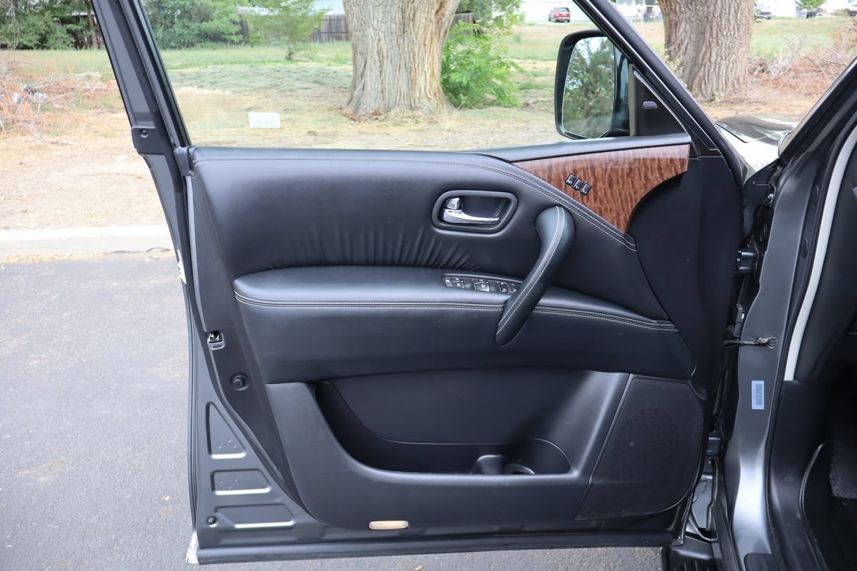 Used 2019 Nissan Armada Platinum AWD/4WD image 25