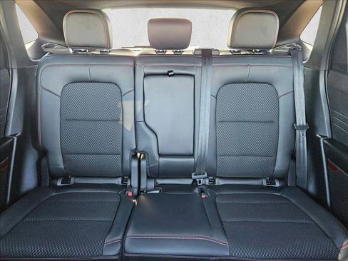 Used 2025 Ford Escape ST-Line image 18