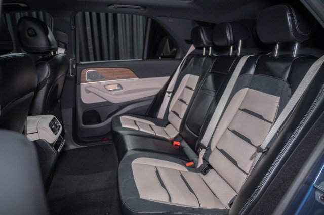 New 2026 Mercedes-Benz GLE 53 AMG 4MATIC image 12