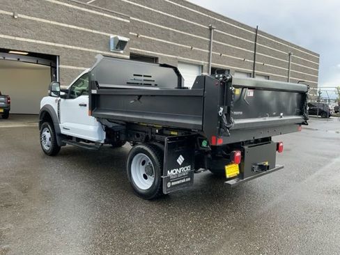 New 2025 Ford F550 4x4 Regular Cab Super Duty image 6