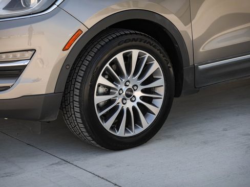 Used 2017 Lincoln MKC Reserve image 34