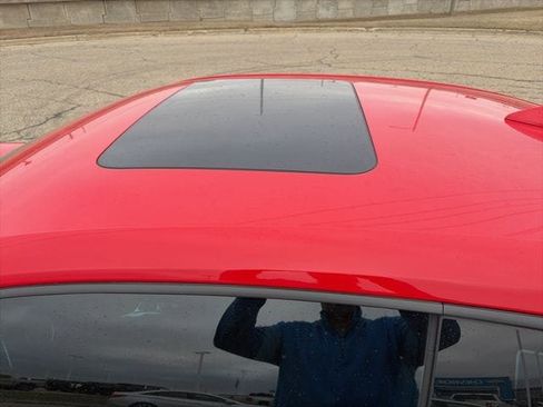 Used 2021 Chevrolet Camaro LT w/ RS Package image 5