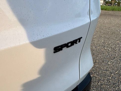 Used 2025 Honda CR-V Sport image 4