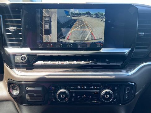 New 2026 Chevrolet Silverado 1500 LTZ w/ LTZ Premium Package AWD/4WD image 13
