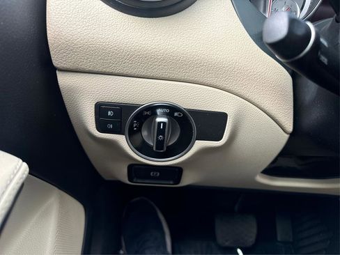 Used 2017 Mercedes-Benz GLA 250 image 19