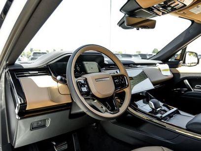 New 2026 Land Rover Range Rover Sport Dynamic SE