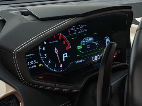 Used 2015 Lamborghini Huracan LP 610-4 AWD/4WD image 18
