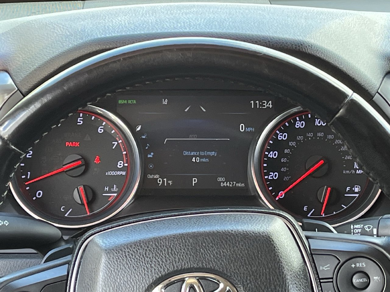 Used 2019 Toyota Camry XSE FWD image 13
