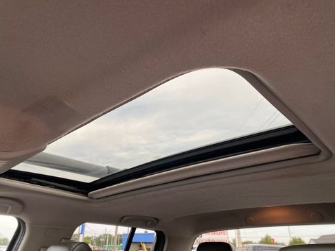 Used 2013 Nissan Frontier PRO-4X AWD/4WD image 11