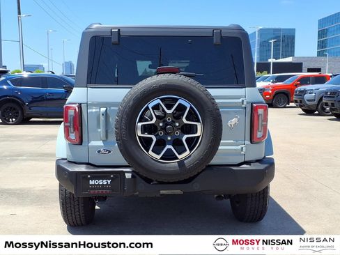 Used 2024 Ford Bronco Outer Banks AWD/4WD image 6