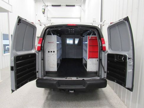 Used 2020 Chevrolet Express 2500 Extended w/ Driver Convenience Package RWD image 15
