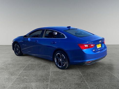 Used 2023 Chevrolet Malibu LT image 3