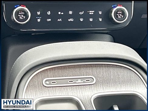New 2026 Hyundai Palisade Limited FWD image 25