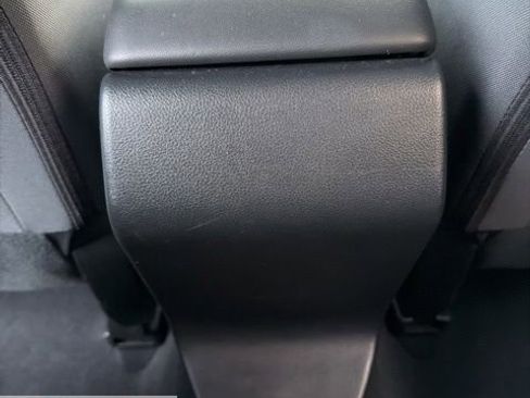 Certified 2022 Subaru Crosstrek 2.0i Premium image 28