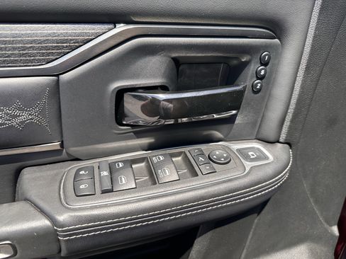 Used 2022 RAM 3500 Limited w/ Night Edition image 17