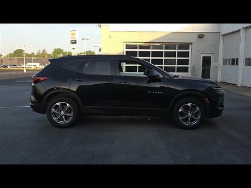Certified 2023 Chevrolet Blazer LT w/ Convenience Package image 9