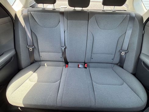 Used 2025 Kia K4 LXS image 69